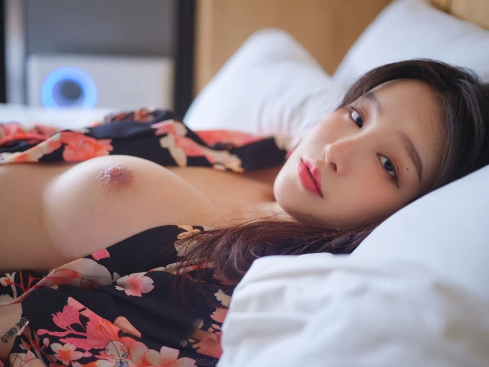 Gái xinh vú to live mang nét đẹp gợi cảm sexy đầy sức hút