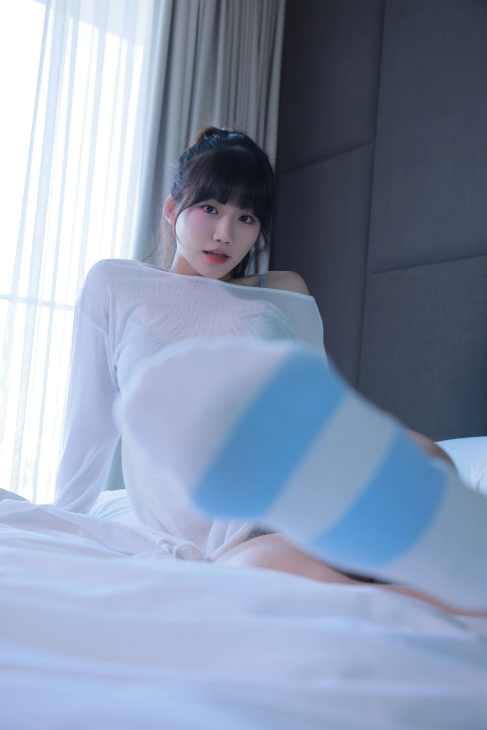 Gái xinh mông to khoe hàng toát lên vẻ đẹp gợi cảm bốc lửa đầy thu hút