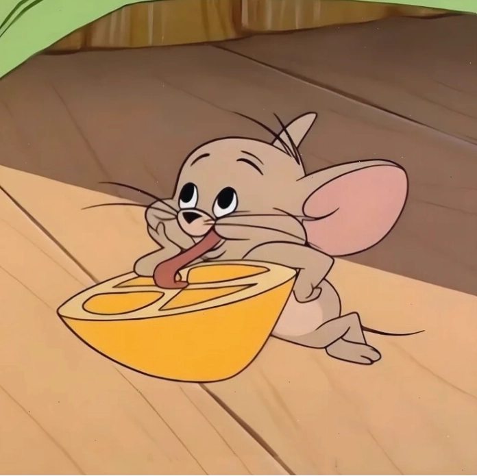Meme chuột Jerry thể hiện sự lém lỉnh