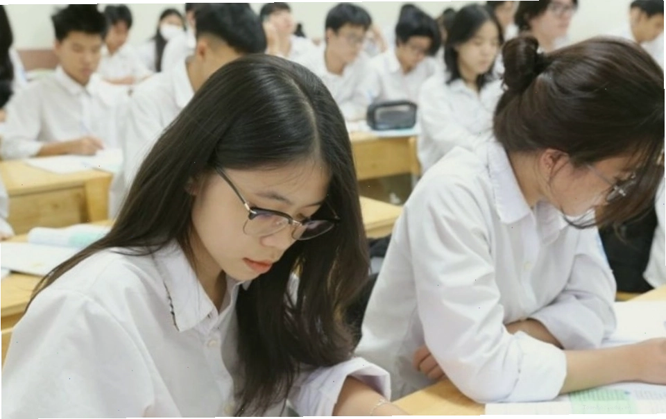 Tổng quan về vectơ và quan hệ góc trong không gian